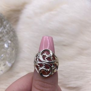 925 Sterling Silver Scroll Ring